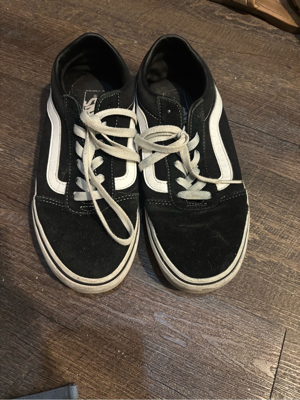 Vans Black & White Classic Old Skool Skate Shoes